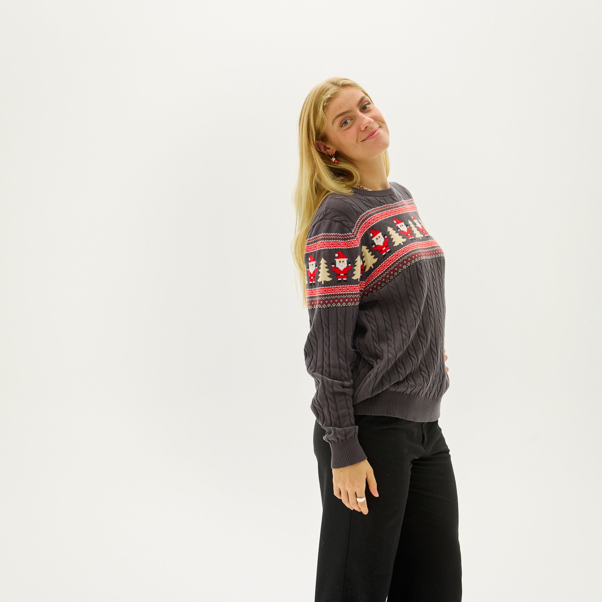 Santa's Cable Knit Sweater - Dame.